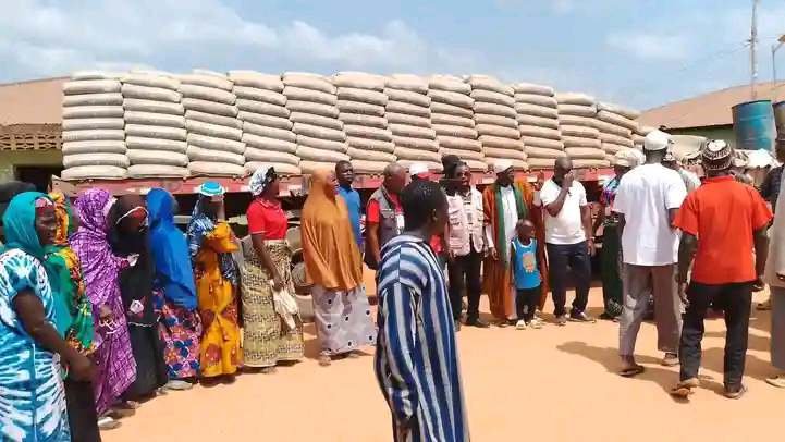 CMC Donates 1,000 Bags of Cement for Mosque Construction in Lofa County